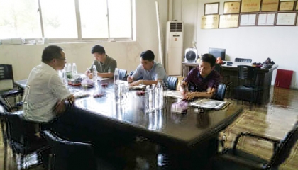 市統(tǒng)戰(zhàn)部領(lǐng)導一行調(diào)研浙江卓逸鋁業(yè)公司